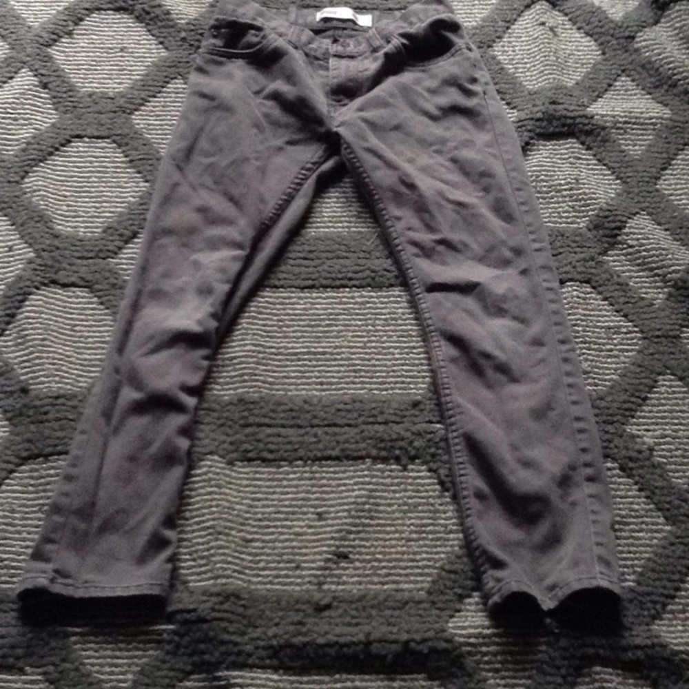 Grey Levi jeans
